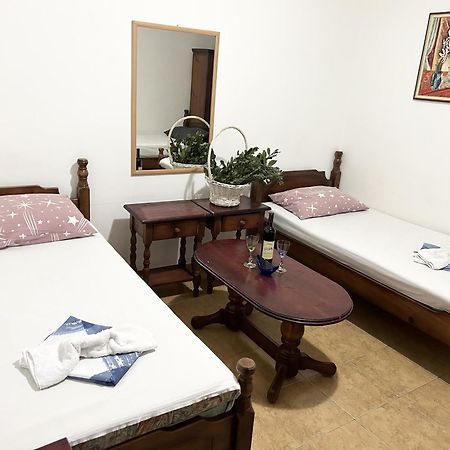 Restaurant & Apartments Jug Sutomore Luaran gambar