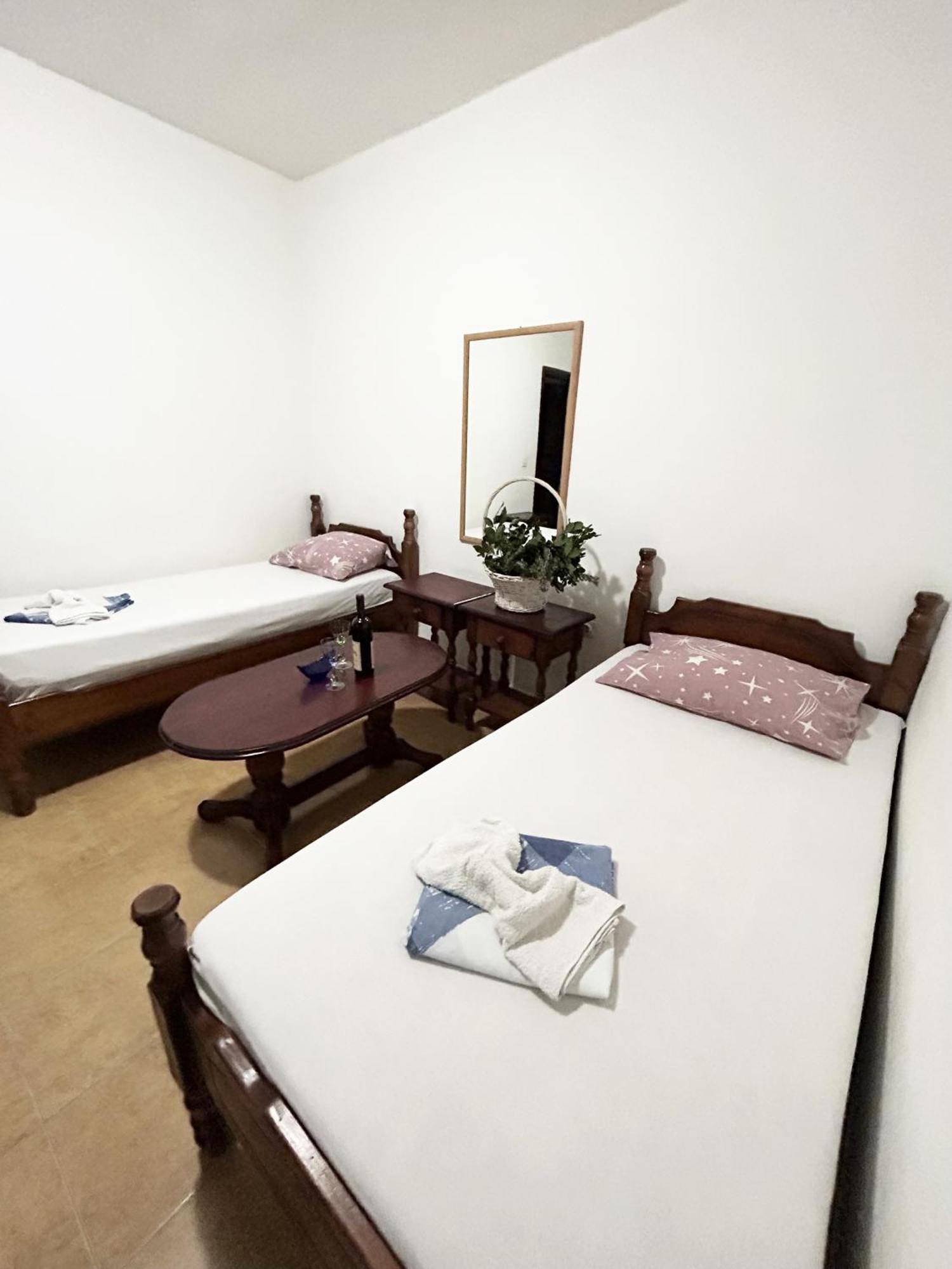 Restaurant & Apartments Jug Sutomore Luaran gambar