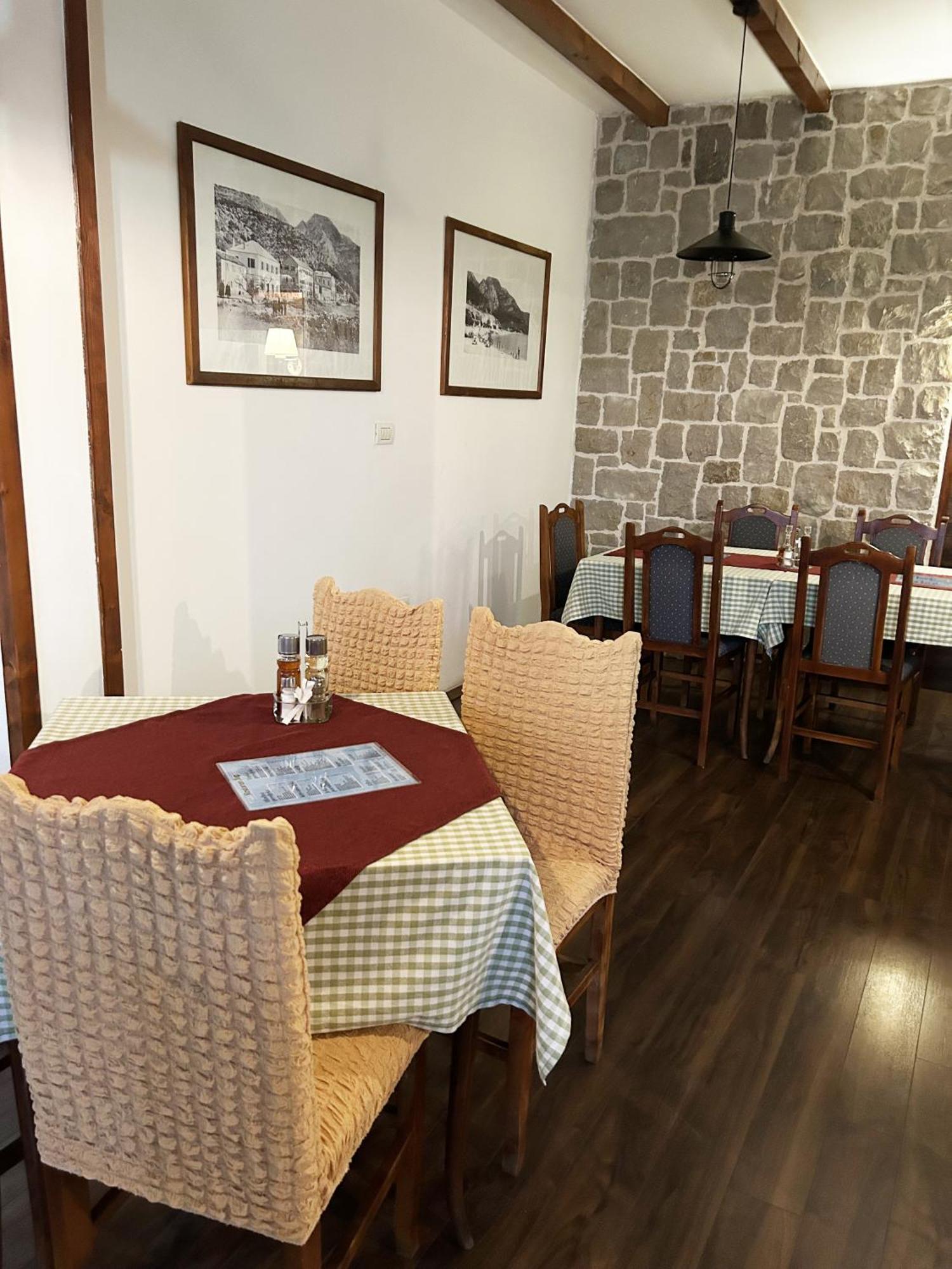Restaurant & Apartments Jug Sutomore Luaran gambar