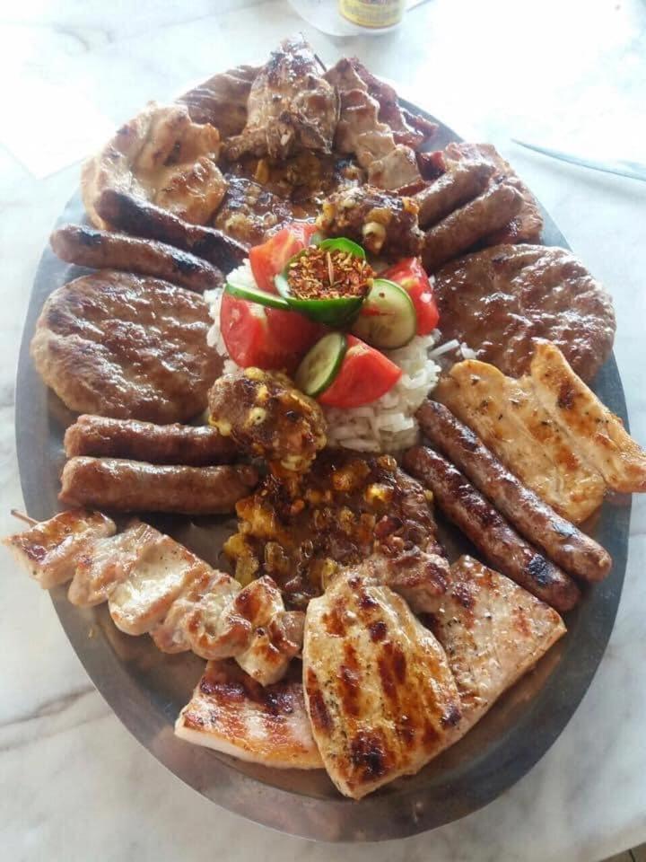 Restaurant & Apartments Jug Sutomore Luaran gambar